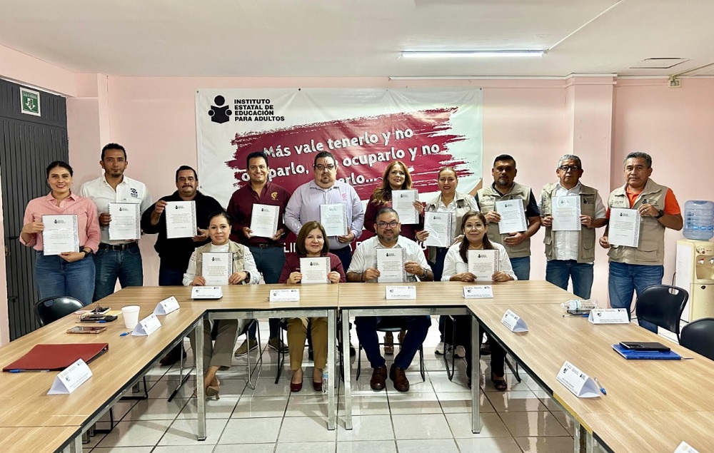 IEEA y DGETI hacen sinergia contra analfabetismo en el estado de Colima