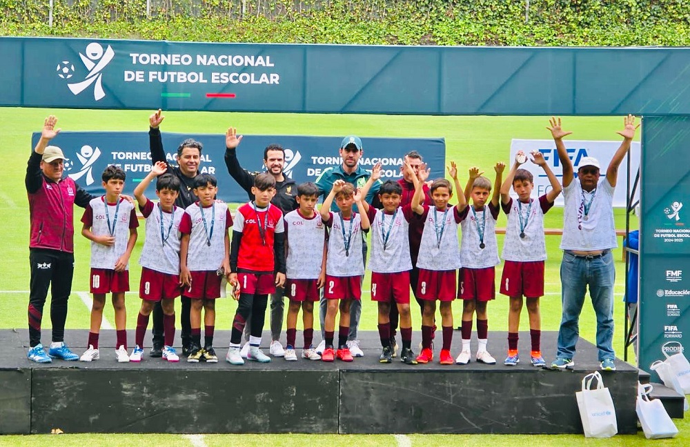 Colima es subcampeón del Torneo Nacional de Futbol Escolar, en Toluca