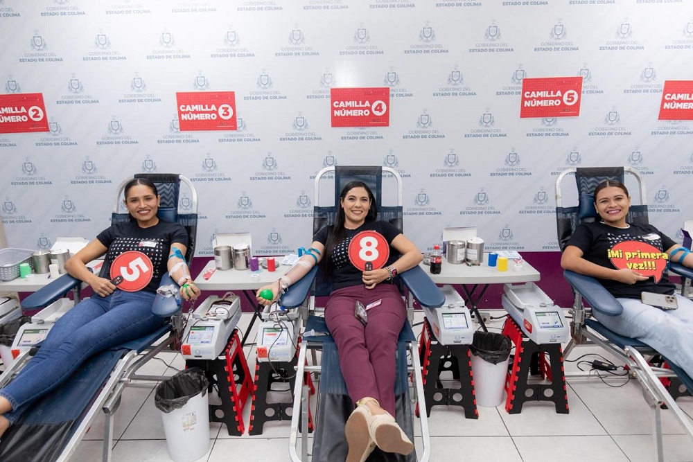 Indira encabeza 6ª Campaña Estatal de Donación Altruista de Sangre en Colima