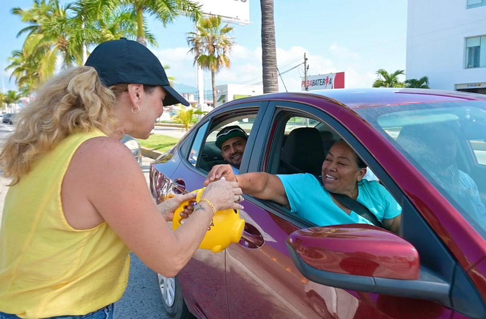 Gobierno de Manzanillo da inicio a la colecta Teletón 2025: invita a las familias a participar