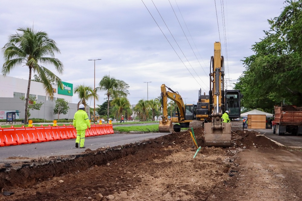 SICT y Seidum supervisan trabajos en el paso superior vehicular Arco Norte