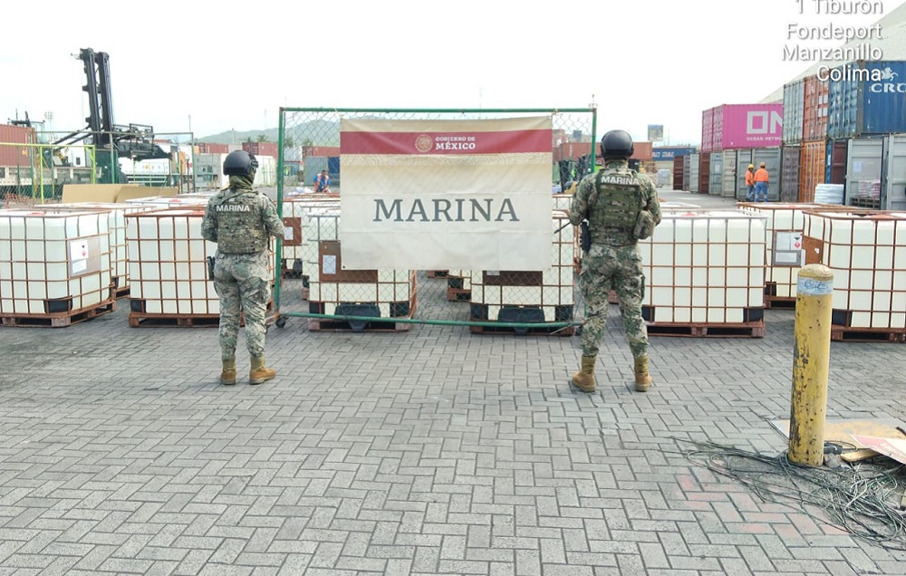 Marina en coordinación con Aduana y FGR, aseguraron precursores químicos en el puerto de Manzanillo