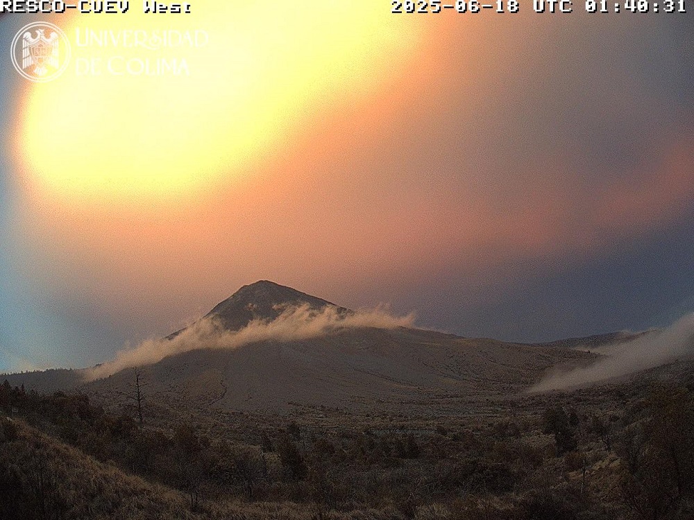 Volcán de Colima registró esta semana 6 sismos y un derrumbe, pero sigue en calma