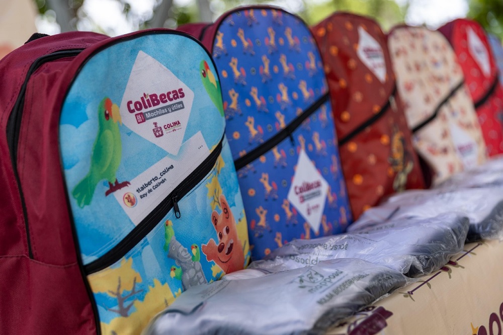 Gobierno del Estado de Colima concluyó la entrega de ColiBecas Mochilas, Útiles y Uniformes; habrá periodo para resolver incidencias