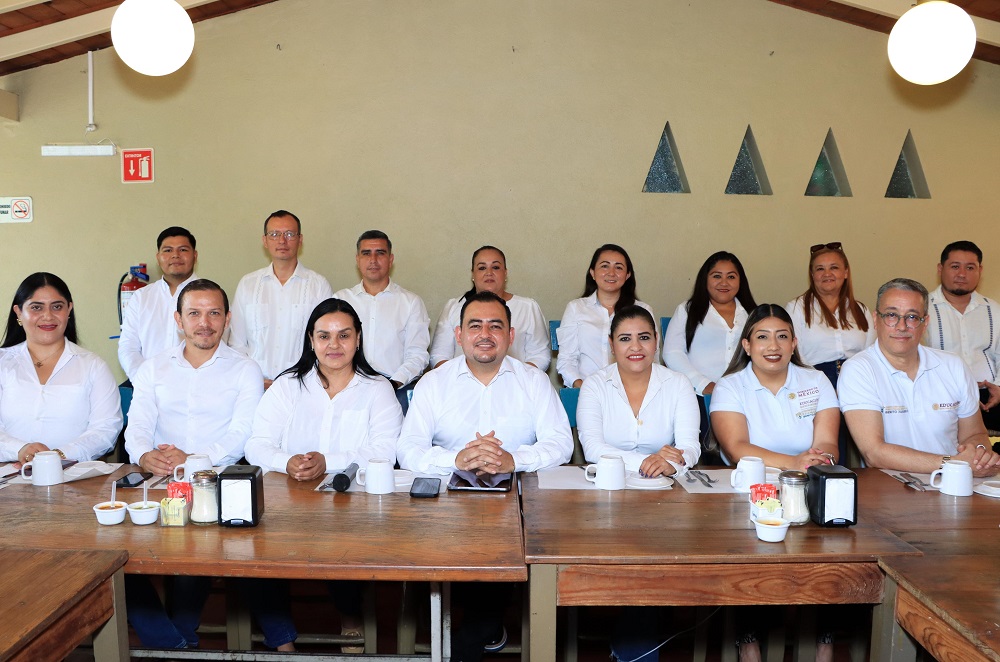 Las Becas para el Bienestar se fortalecen en todo el país: Julio León