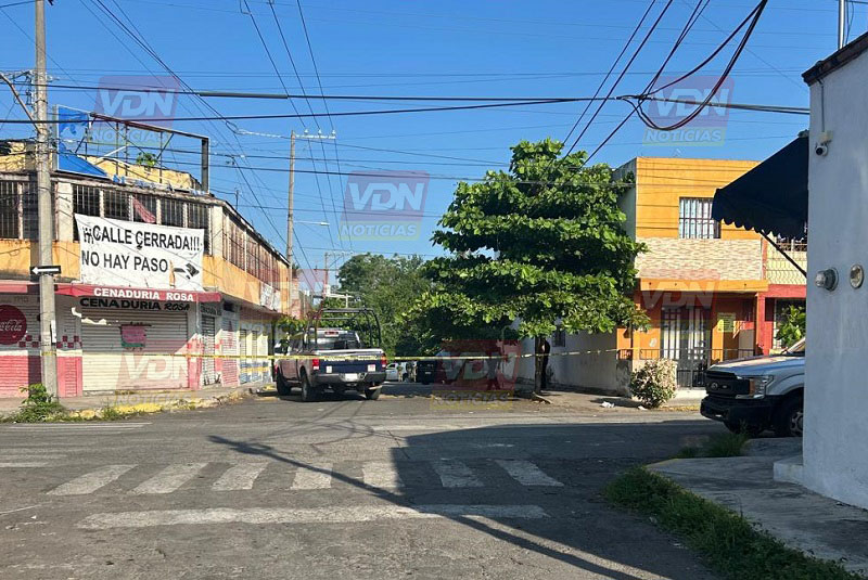 Bolsas con restos humanos y dos cuerpos, fueron localizados en diversos puntos de la zona conurbada Colima-VdeA, este domingo