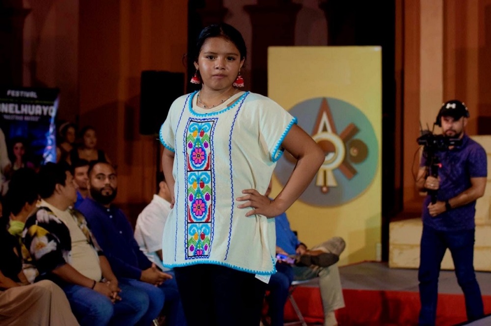 Cultura Colima invita a la pasarela ‘Bordados del Volcán’ en Museo Palacio de Gobierno, el martes