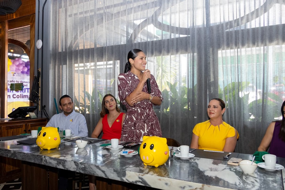 Gobierno del Estado, Voluntariado de UdeC y AMMEEC realizan desayuno en beneficio del Teletón