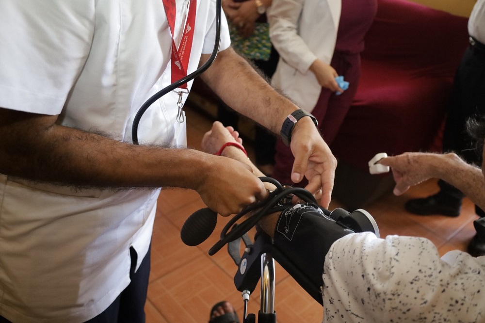 Salud Colima aborda síndromes geriátricos para prevenir un envejecimiento saludable