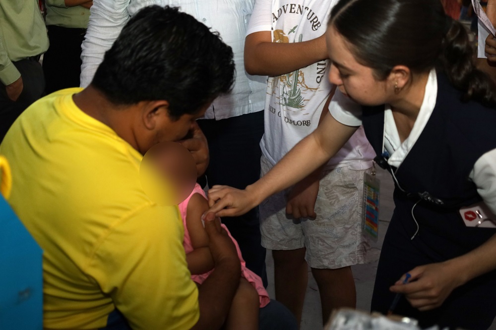 Es vital proteger a niñas y niños con vacuna contra sarampión: Salud Colima