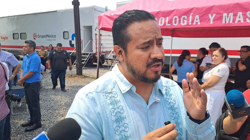 Es de suma importancia vacunarse contra enfermedades que pueden ser mortales: Víctor Torrero