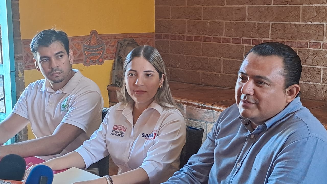 Sofía Peralta no descarta buscar la presidencia municipal de VdeA en el próximo proceso electoral