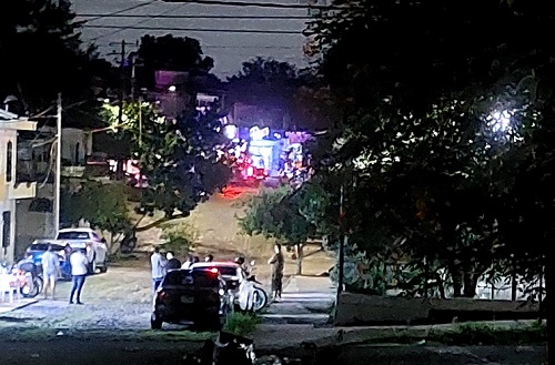 De varios disparos, asesinan a un hombre en el Zalatón, en Colima