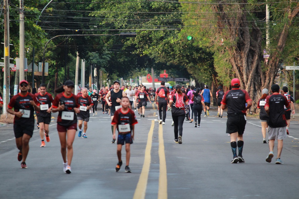 Más de 500 corredores participan en la Carrera Todo México Salvando Vidas 2025 en Colima