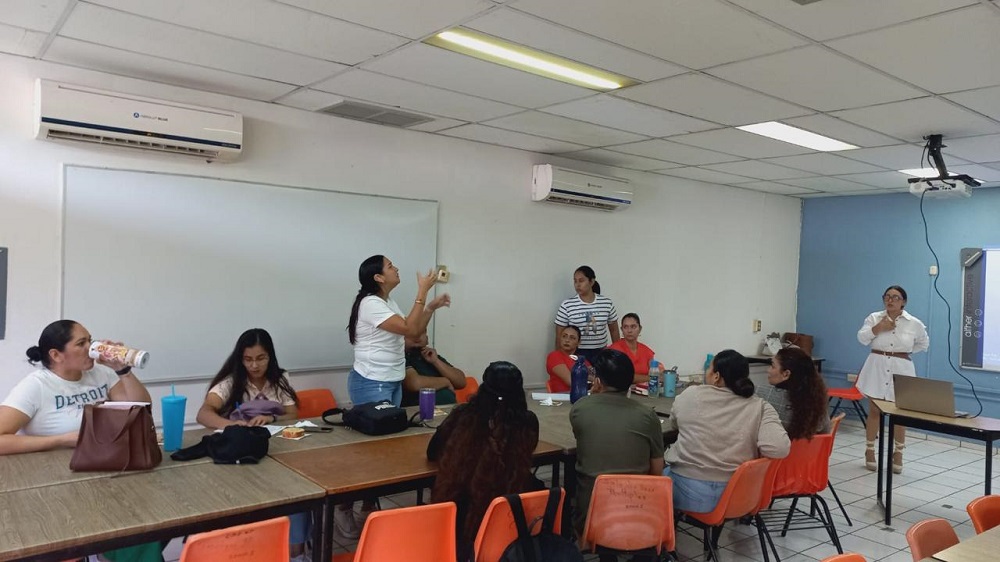 Secretaría de Educación e Incodis unifican vocabulario de señas de Colima para fortalecer la comunicación