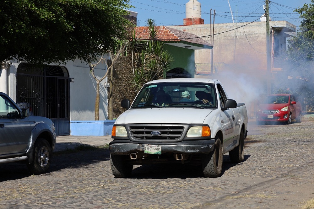 Mantiene Salud Colima las jornadas de fumigación esta semana; incluye a Coquimatlán