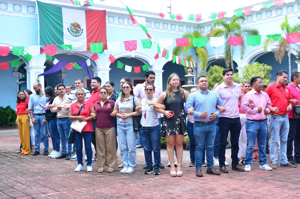 Trabajadores y funcionarios del Ayuntamiento de Colima se suman al Segundo Simulacro Nacional