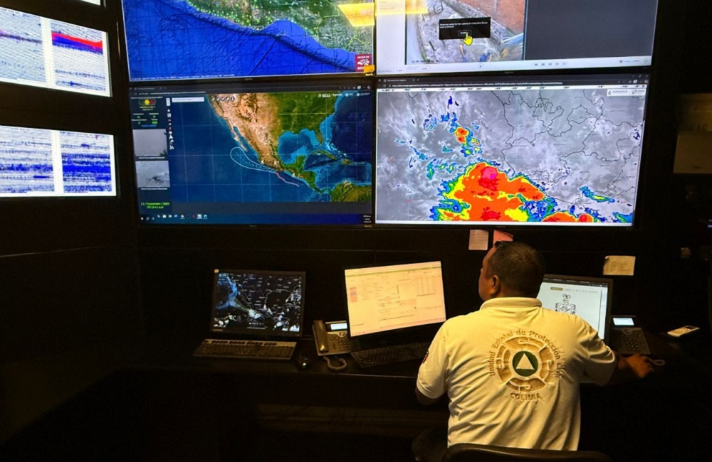 Seguirá lloviendo fuerte hoy en Colima; UEPC pide extremar precauciones