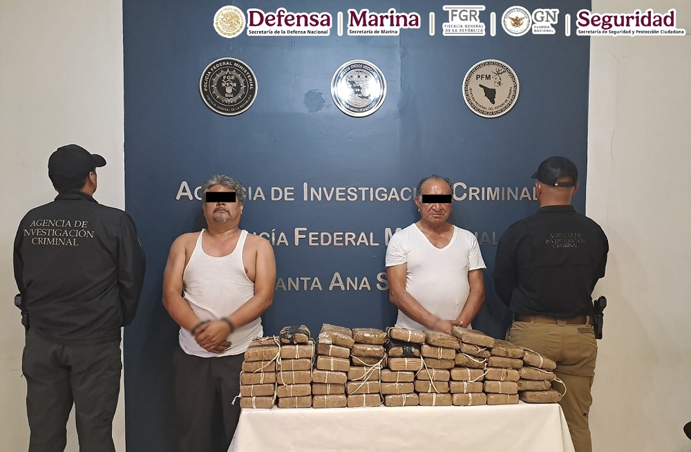 Dos hombres que transportaban cerca de 50 kilos de heroína fueron detenidos en Sonora