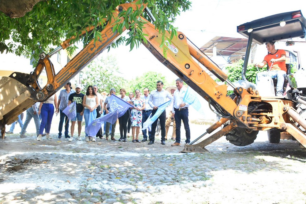 Con hechos respondemos a la confianza de la gente: arrancamos obra pluvial en Camino Real, afirma Riult Rivera