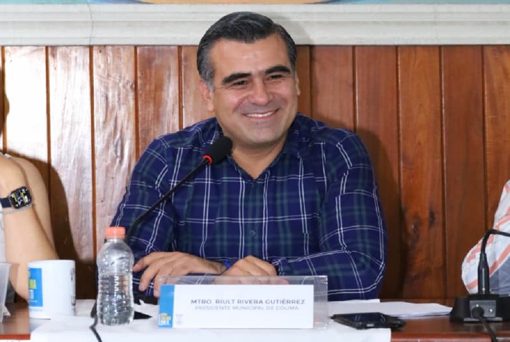 Riult Rivera invita a reconocer a las y los maestros de Colima este 23 de octubre con la entrega de la Presea al Mérito Magisterial