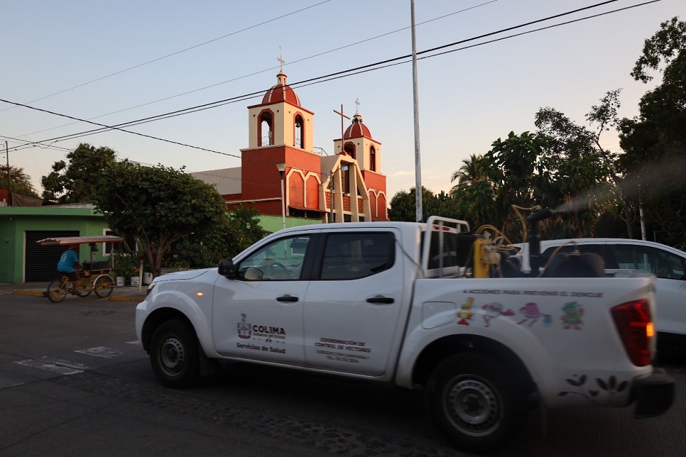 Salud Colima vuelve a fumigar los municipios más grandes y en Coquimatlán