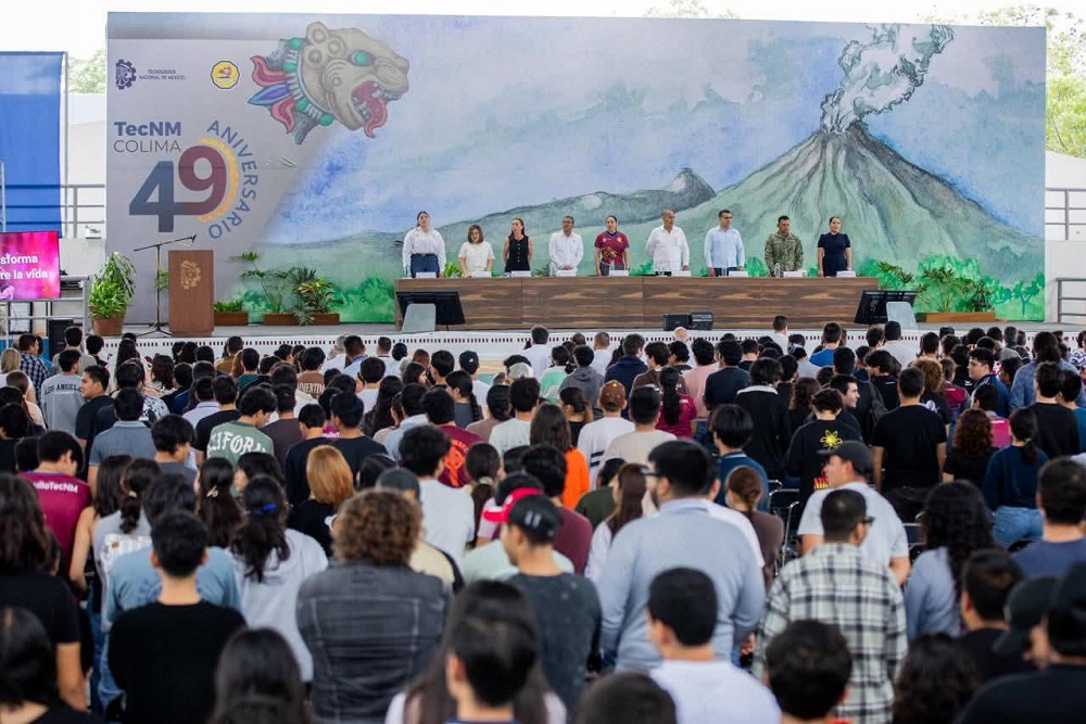 Destaca Indira Vizcaíno inversión histórica de más de mil 183 mdp en educación en Colima