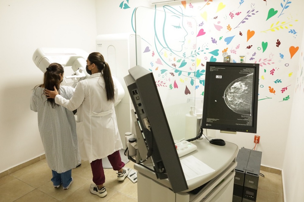 Salud Colima asegura que es crucial la detección temprana del cáncer de mama