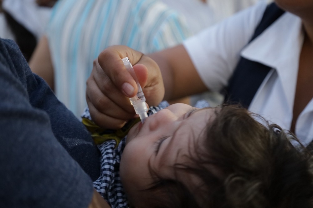 Sector Salud aplica la vacuna contra la poliomielitis en el Estado de Colima