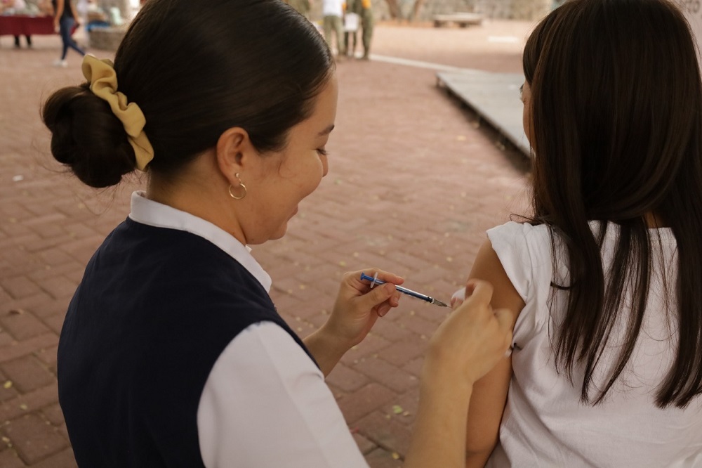 Vacunas son seguras y previenen enfermedades, discapacidad y muertes: Salud Colima