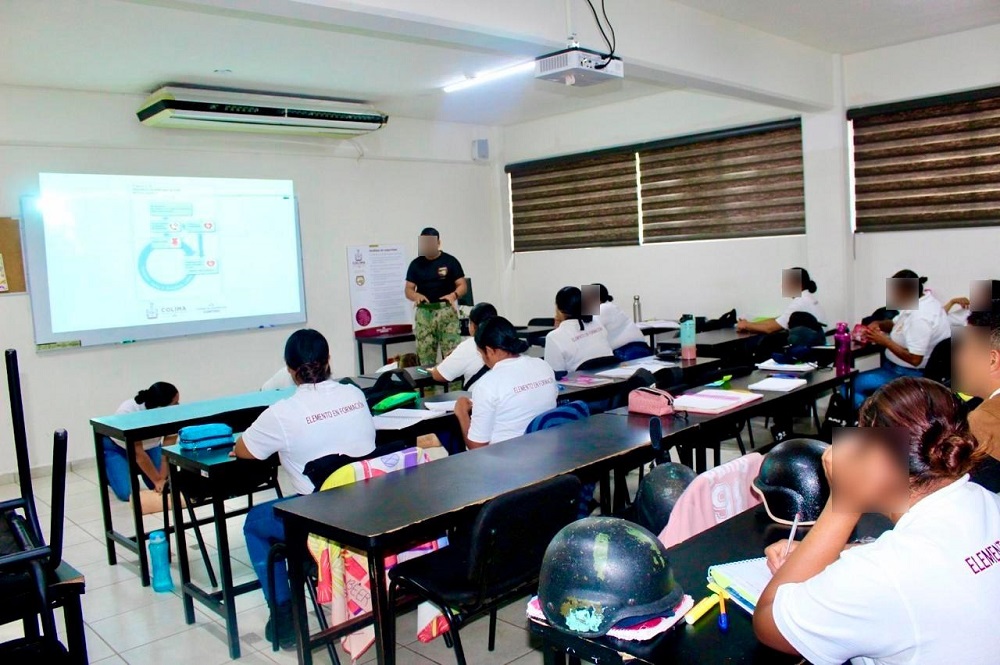 En Colima, Cadetes de la Policía de Proximidad se capacitan en primeros auxilios y atención de emergencias
