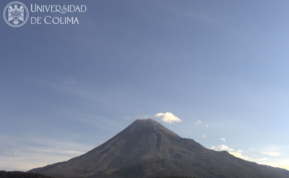 Mantiene Volcán de Colima baja actividad; UEPC descarta riesgo para la población