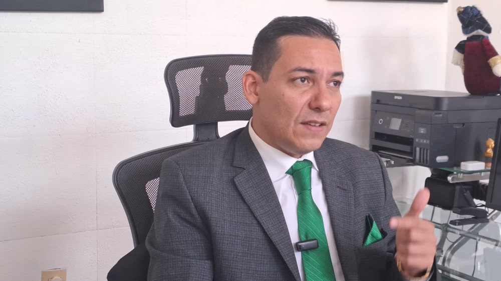 Advierte abogado fiscalista disminución de derechos de defensa fiscal en México