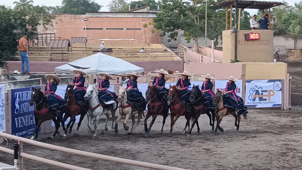 Arranca XLI Torneo Nacional de Charro Completo Trofeo Capacha 2025