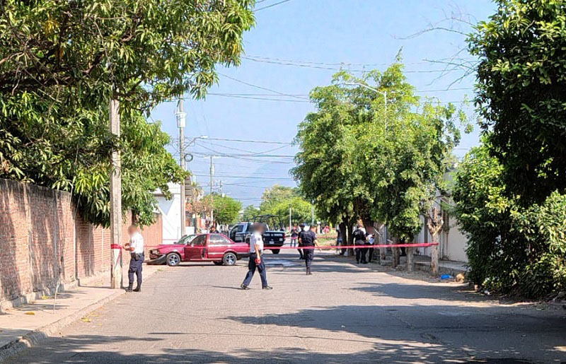 Un hombre y una mujer asesinados durante ataque armado en la colonia El Chamizal, en Tecomán