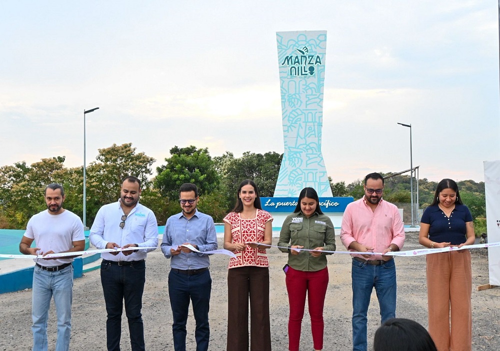 Rosi Bayardo inaugura Mirador de Manzanillo; tras años de abandono, hoy es digno y más seguro para familias y turistas