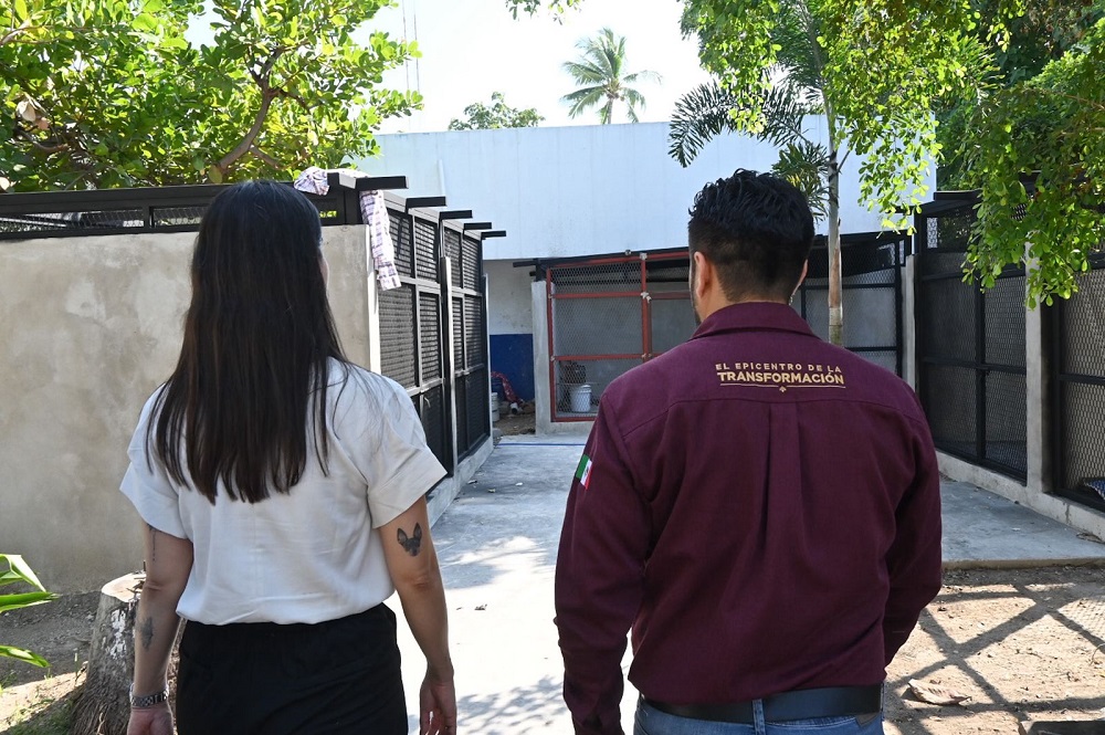 Rosi Bayardo dignificará espacios para la Policía Municipal; supervisa avances de obra