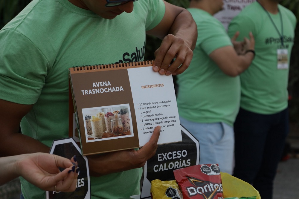 Salud Colima fomentan buenos hábitos para disminuir riesgo del cáncer de próstata