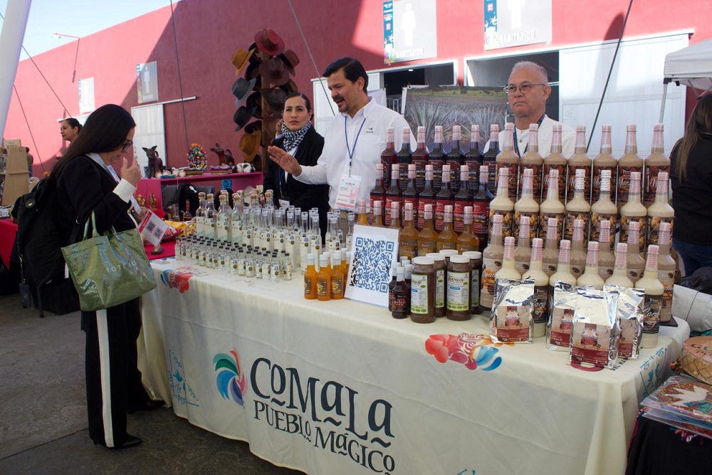 Comala destaca con riqueza cultural y gastronómica en el Tianguis Nacional de Pueblos Mágicos 2025