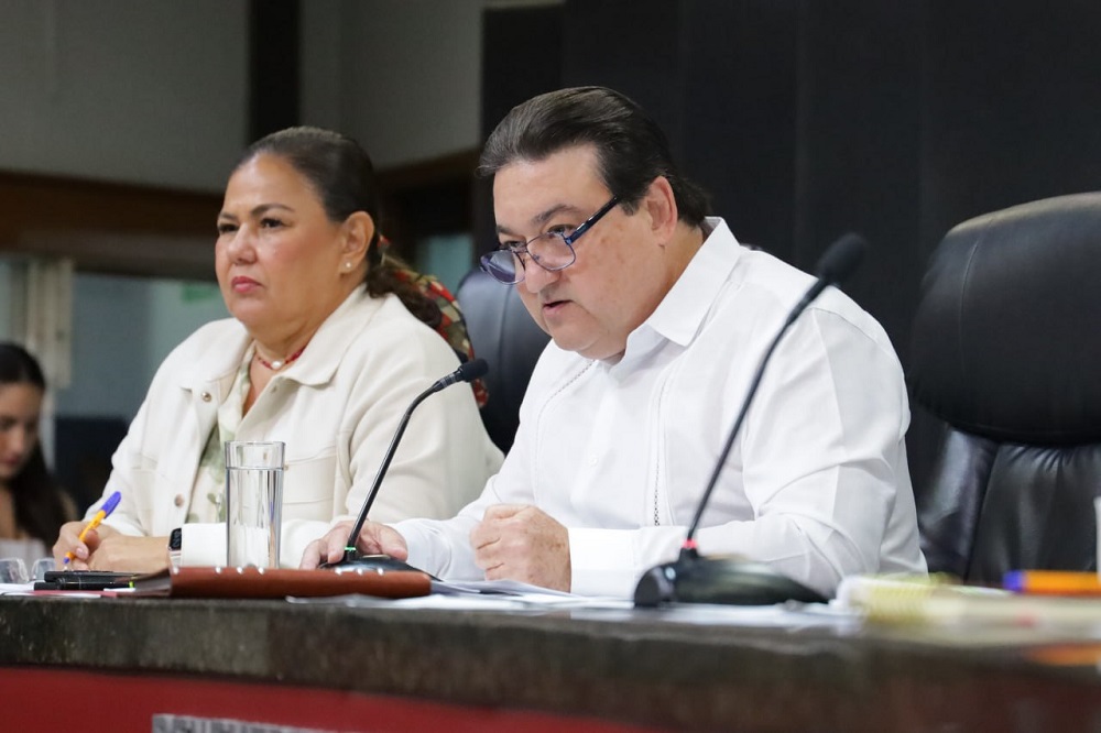 Eloy García: abrir canales de interlocución con la sociedad colimense es la instrucción de la gobernadora Indira Vizcaíno