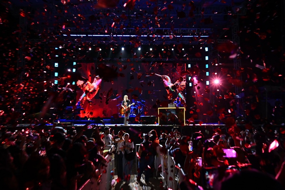 Éxito total concierto de Jesse & Joy en la Feria de Manzanillo