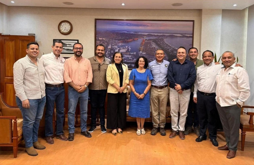 Organismos empresariales y ASIPONA fortalecen coordinación para impulsar el desarrollo de Manzanillo