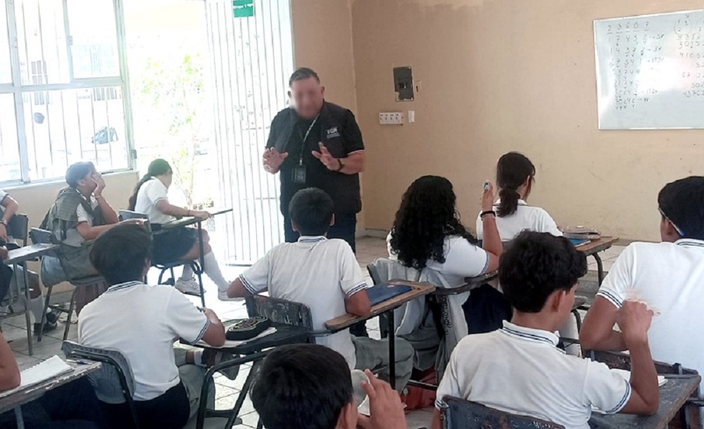 Realiza FGR en Colima jornada escolar de la Campaña “No Te Engañes, Las Drogas Destruyen”