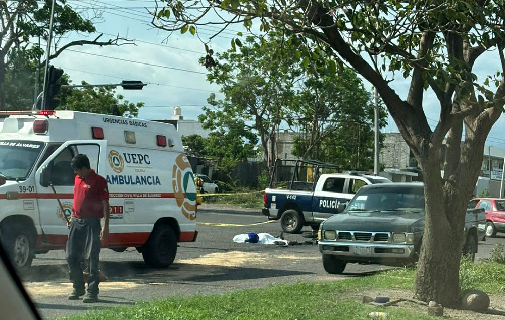 Muere motociclista arrollado por un tráiler en el Libramiento Gobernadora Griselda Álvarez en VdeA