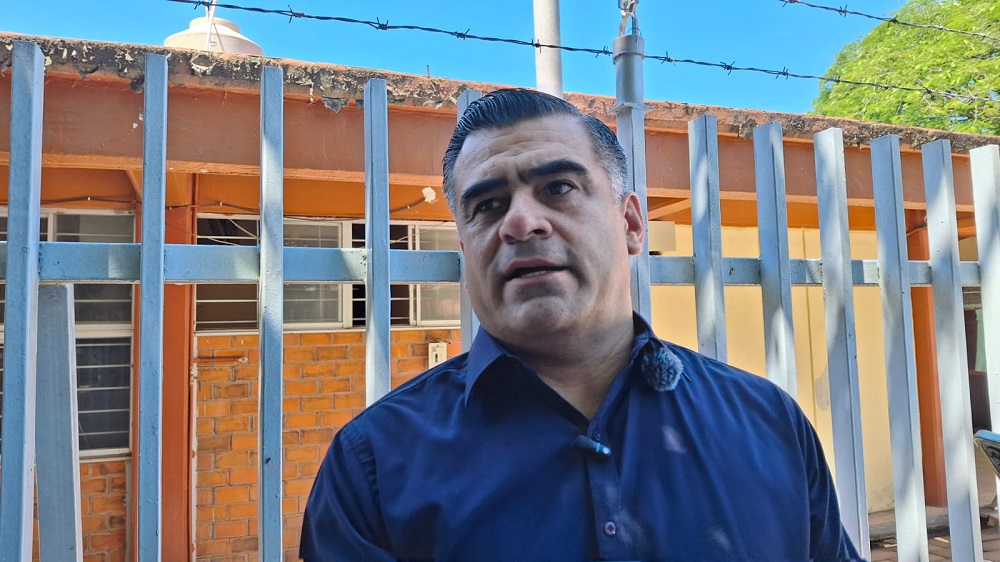 Habrá transporte gratuito para acercar a ciudadanos del municipio de Colima al Dr. Vagón: Riult Rivera