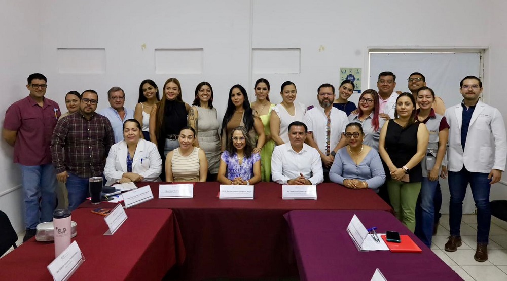 Salud Colima refuerza estrategias contra riesgos a la salud