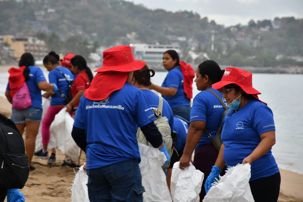 La jornada de limpieza de CONTECON en Manzanillo logró recolectar casi media tonelada de residuos